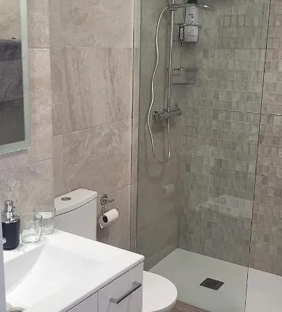Appartement Ponderosa -apartament Z Jedna Jedna Sypialnia W Playa De Las Americas. *